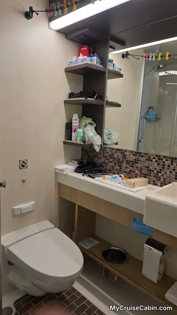 Cabin 11592 on Anthem of the Seas